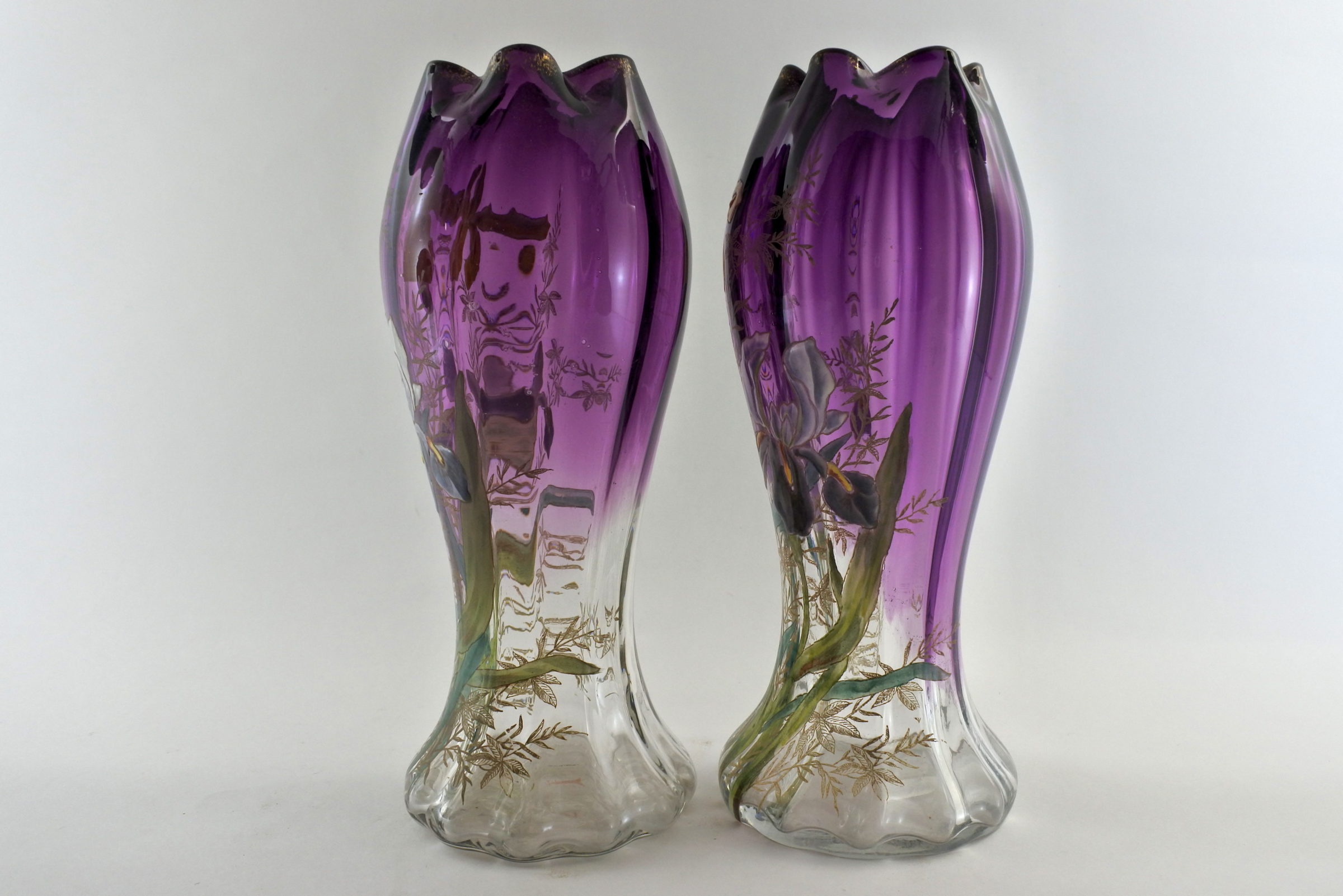 Coppia di vasi Legras in vetro soffiato e smalti con iris - 2