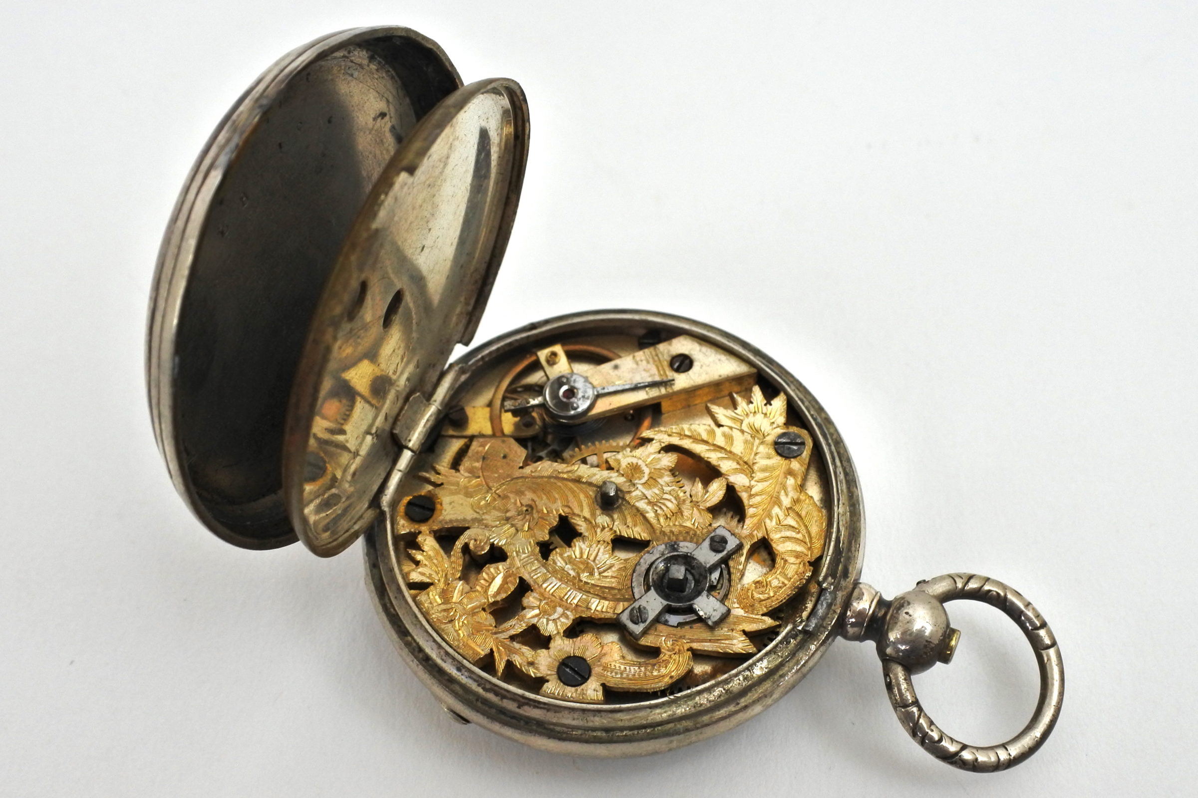 Orologio da tasca in argento con carica a chiavetta e movimento dorato inciso - 3