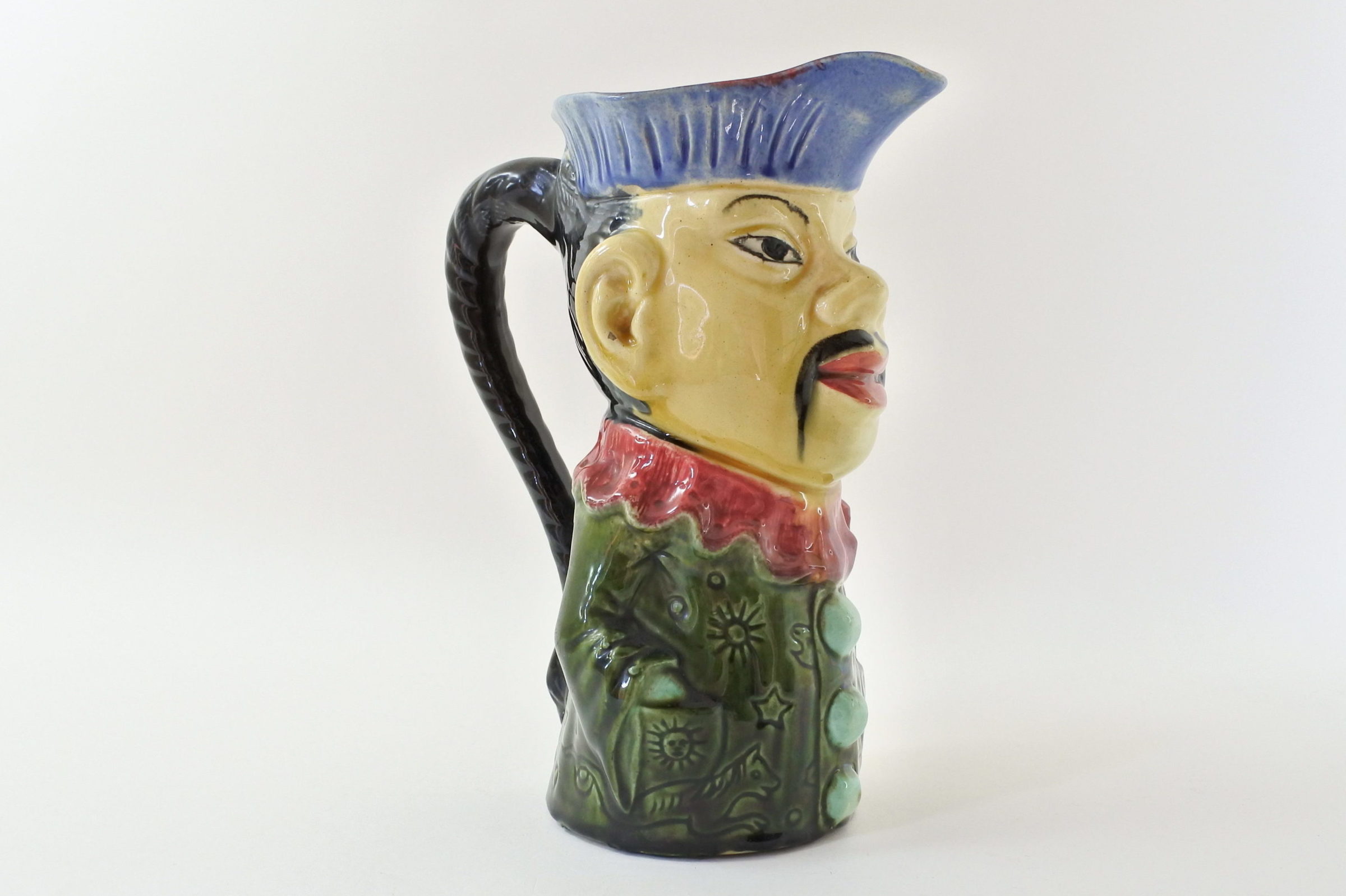 Brocca in ceramica barbotine a forma di cinese - Orchies - 5
