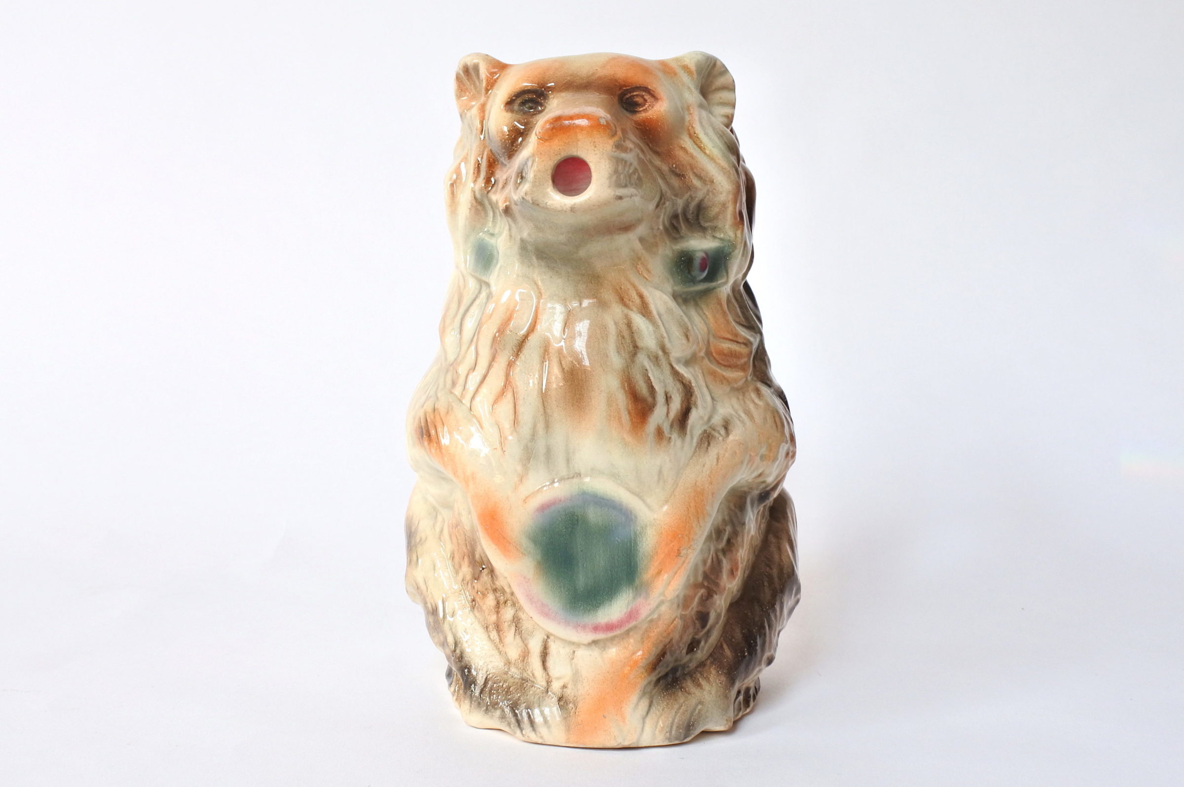 Brocca in ceramica barbotine a forma di orso con tamburo - 5