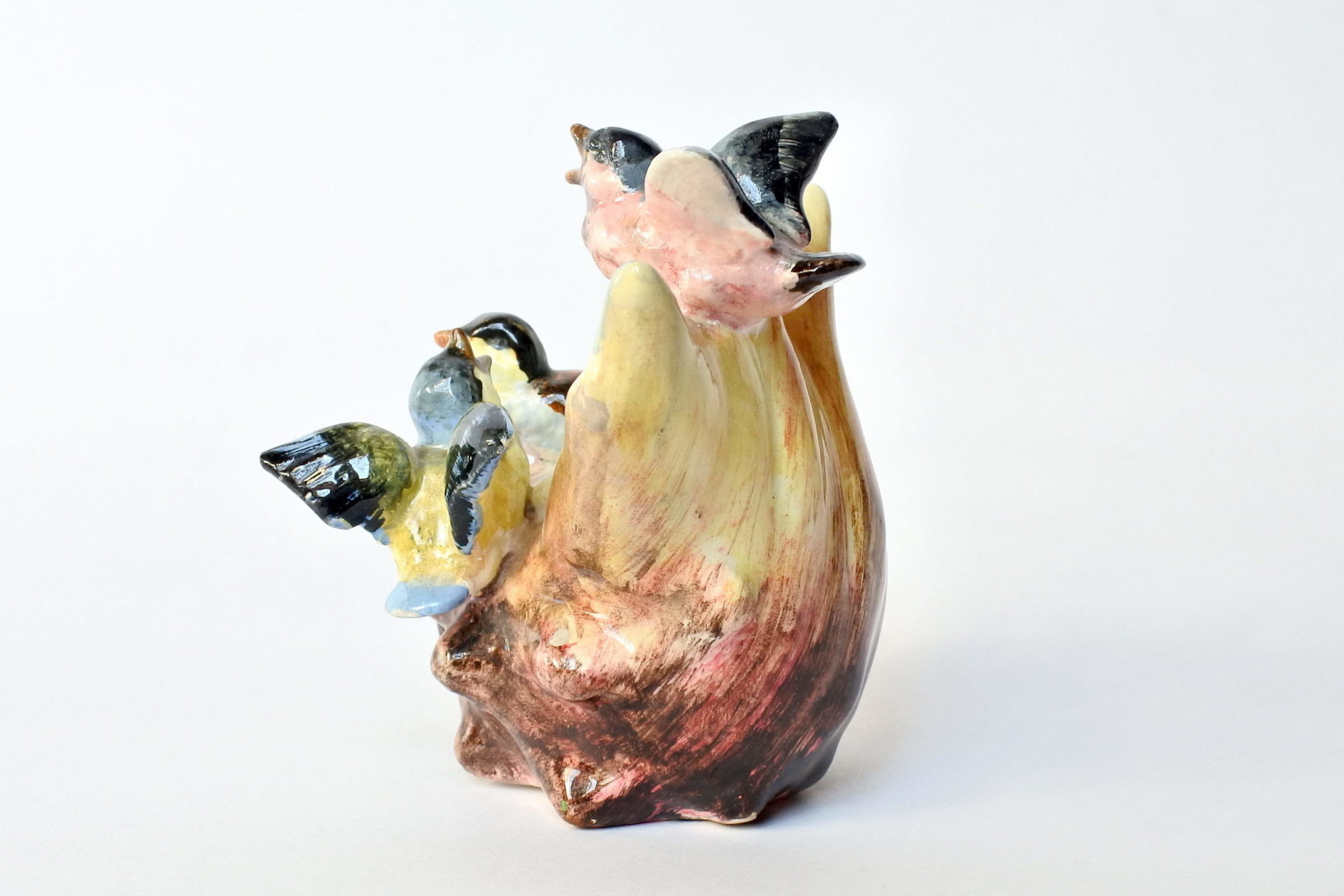 Jardinière Massier in ceramica barbotine a forma di conchiglia con uccellini - 2
