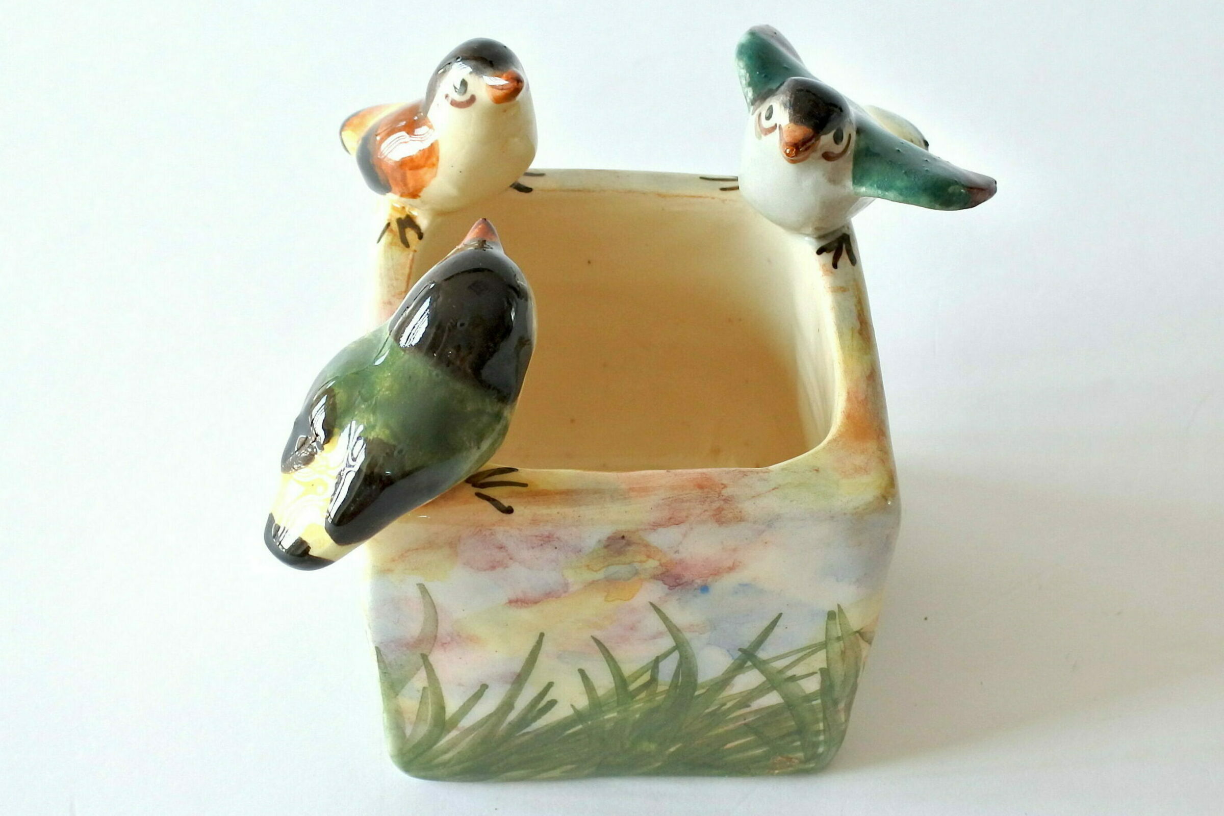 Jardinière Massier in ceramica barbotine con 3 uccellini in rilievo - 5